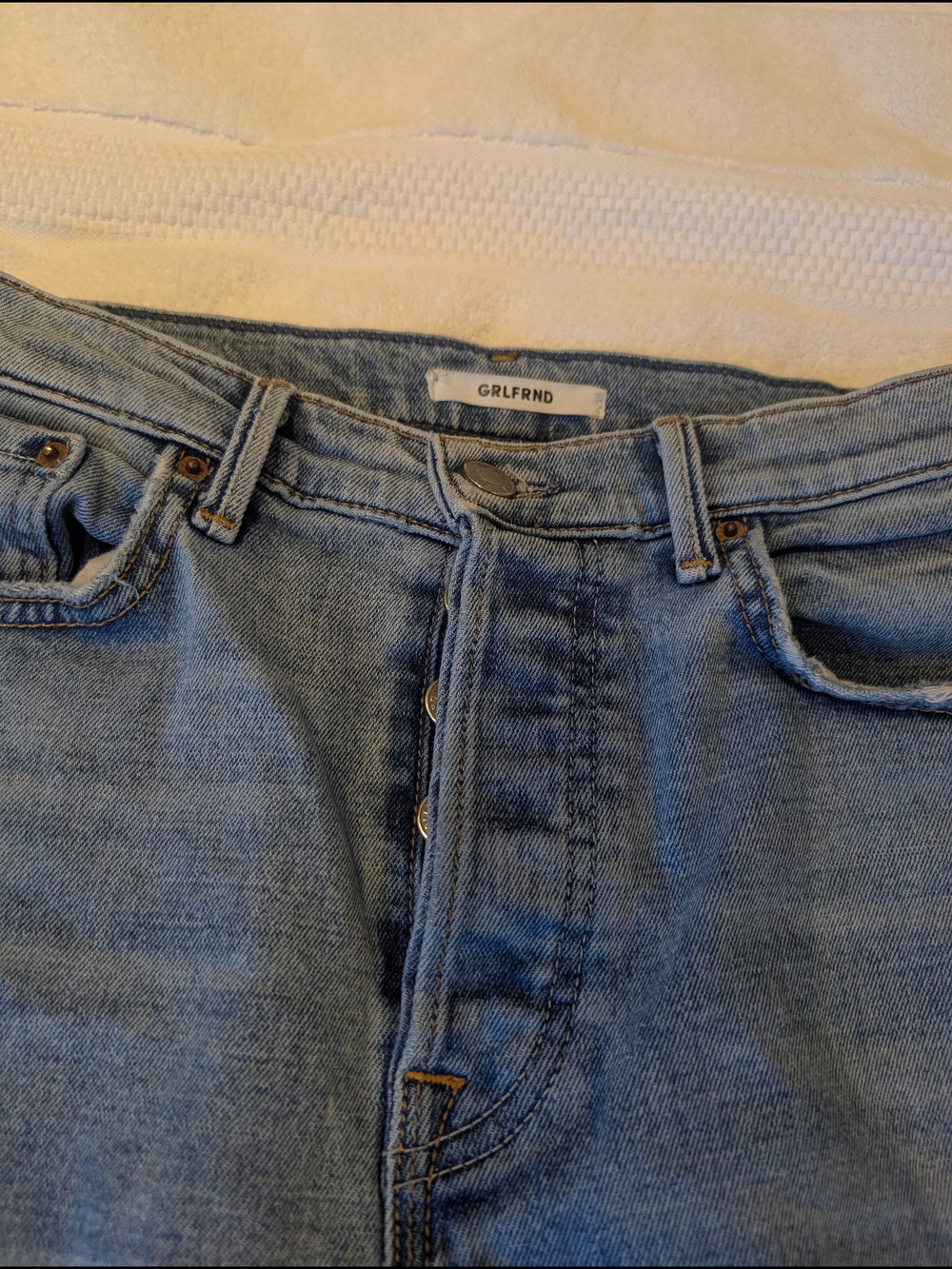 GRLFRND Karolina High Rise Distressed Jeans Light Wash Button Fly 29 - Picture 3 of 10